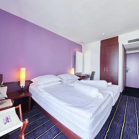 Hotel Ilirija Adriatic 3*